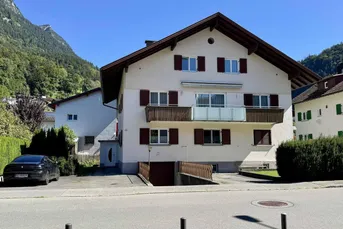 Großzügige 4 Zimmer Wohnung 