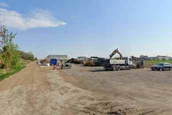 LAGERPLATZ in der Größe von 3000 m2 langfristig zu mieten &amp; Hallenbau möglich
