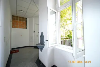 Elegante 3-Zimmer-Altbauwohnung in modernisiertem Stilhaus
