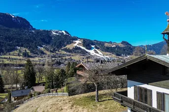 Privates Bergdomizil – unverbaubare, majestätische Sicht und genehmigtes Bauprojekt