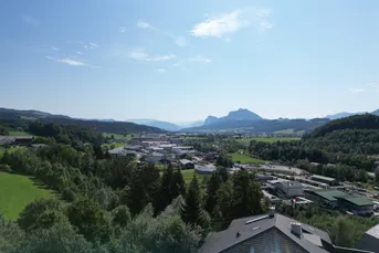 Mehrgenerationenhaus (mit Einliegerwohnung/Praxis)