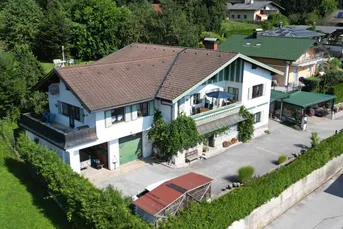 Großzügiges Wohnhaus mit Einliegerwohnung
