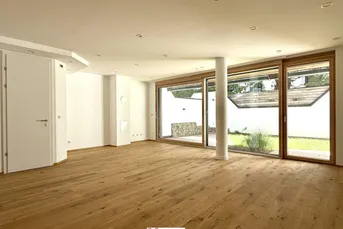 Außergewöhnliche Architektur trifft individuelles Wohnen mit großzügigen Freiflächen