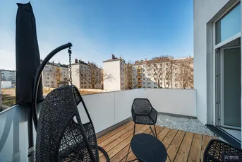SONNENTRAUM - BALKONWOHNUNG - 4- ZIMMER ALTBAUWOHNUNG - KLIMAANLAGE - NÄHE ROCHUSMARKT U3