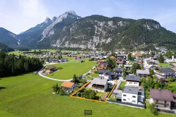 226 IMMOBILIEN: Grundstück mit Altbestand am Tor zum Karwendel