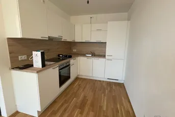 2-Zimmer-Wohnung &amp; Tiefgaragenplatz incl., schöne Aussicht in begehrter Lage