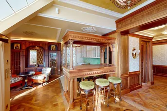 Masterpiece // Elegant Penthouse with Panoramic Views of St. Stephen's Cathedral