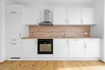 Erstbezug moderne 2-Zimmer-Dachgeschosswohnung mit Terrasse und Weitblick