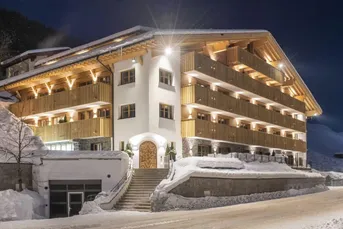 A charming 4 bedroom apartment that enjoys exceptional shared spa facilities