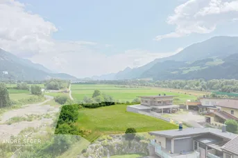 Sonniges Baugrundstück in Stans – flexibel teilbar, familienfreundliche zentrale Lage
