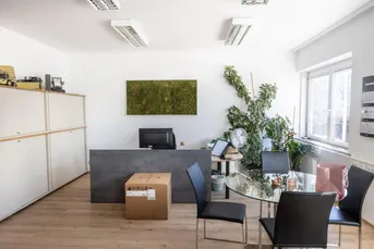 Zirl: Helles EG-Büro in guter Lage – 50 m²