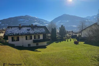 SONNIGES FAMILIEN-GRUNDSTÜCK IN FRITZENS