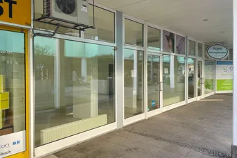 B7 Stammersdorf - Einkaufszentrum
