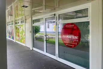 Arztpraxis / Geschäft im Nahversorgungszentrum Autokaderstraße