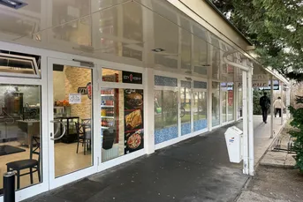 Geschäftsfläche im Nahversorgungszentrum Autokaderstraße
