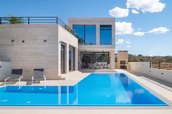 Stilvolle Luxusvilla in Kroatien mit Pool - Absolute Ruhelage