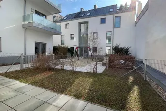 Gartenwohnung - Praxis - Büro | Barrierefrei | Modern | Neuwertig | 83 m² | 2 Garagenplätze | 2500 Baden Zentrum
