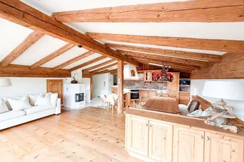 Zauberhafte Dachgeschoßwohnung im alpinen Stil in unmittelbarer Nähe zum Skilift "Fleckalmbahn"