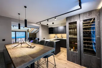 Edles Design-Highlight im Chalet Stil über den Dächern von Kitzbühel