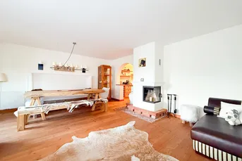 Charmantes Apartment mit Kamin in sonniger Aussichtslage