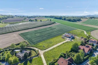 Sonniger Baugrund in der Scharten - Wohnen am Feldrand - derzeit unverbaubarer Blick - Ruhelage am Feldrand