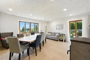 Großzügiges Einfamilienhaus auf ca. 1873 m² Grundstück am Feldrand | 3 Wohnungen möglich | Mehrgenerationenhaus oder Wohnen und Arbeiten unter einem Dach möglich