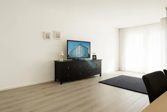 Neuer Preis! 3 Zimmer-Wohnung mit Lift, Loggia und top Lage Nähe Wasserwald