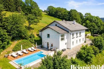 Neuer Preis! Mehrfamilienhaus mit Top-Preis-Leistung – 2 Einheiten, Pool, Sauna &amp; ca. 9.000 m² Grund
