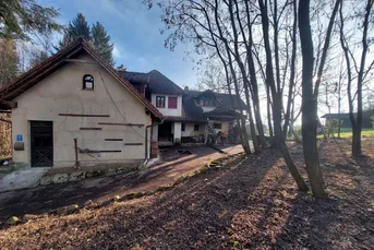 **Idyllisches sanierungsbedürftiges Haus** zu einen Spitzenpreis!