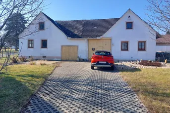 Charmanter Vierkanthof Nähe Hartberg