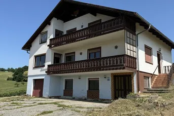Exklusive Alleinlage zwischen Weinreben und Golfplatz in Stegersbach