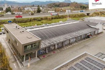Produktionshalle/Lagerhalle in ausgezeichneter Lage, direkt an der Autobahn mit sichtbarer Werbefläche