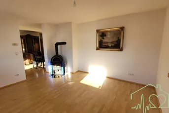 Traumwohnung in Reith bei Kitzbühel: 4 Zimmer mit Südbalkon &amp; Garage!