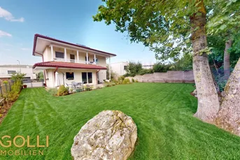 Großzügiges Einfamilienhaus mit Garage, Garten &amp; viel Platz für die Familie