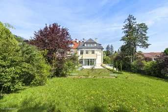 Nachhaltiges Wohnerlebnis: Traumhafte Jahrhundertwende Villa mit Südgarten, Privater Wellnessoase und Geothermie