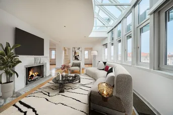 EXKLUSIVE DACHGESCHOSSWOHNUNG IN BESTLAGE DES 9TEN BEZIRKS MIT BLICK AUF PALAIS LIECHTENSTEIN