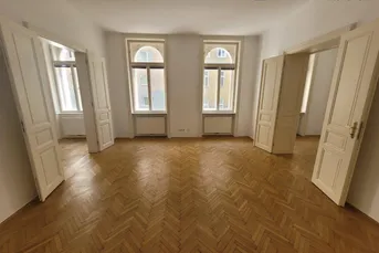 3 Zimmer Wohnung in einem charmanten Altbau in 1090 Wien
