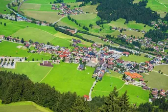 Begehrtes 800 m² Grundstück mit touristischer Widmung