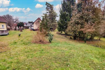Großes Potential zentral in Gratwein. - Bis zu ca. 300 m² Nutzfläche möglich. - Chance für As-Sanierung.