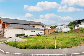 Bieterverfahren: Ihre Chance! - Attraktives Baugrundstück in Wallern. - Mit Genehmigung für Doppelhaus.