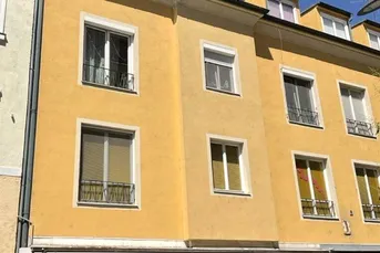 118m2 Dachgeschosswohnung in der Fußgängerzone, mit Eingängen!