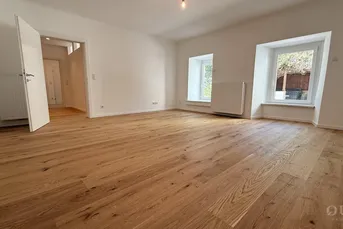 TOP Erdgeschosswohnung 1 min von der begehrten Mödlinger Fußgängerzone entfernt!