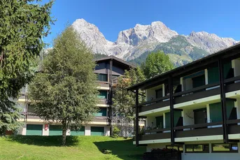 ZWEITWOHNSITZGEBIET - Geräumige 4-Zimmer-Wohnung in sonniger Süd-West-Aussichtslage 