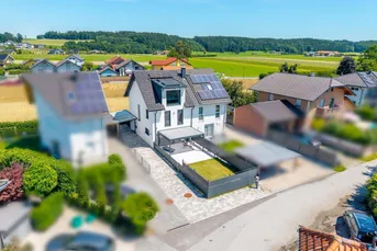 Stilvoll Wohnen in St. Georgen – Exklusive Doppelhaushälfte mit Design-Akzenten