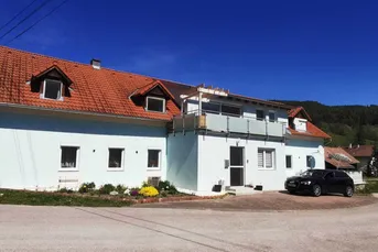 Traumhafter Vierkant-Bauernhof mit 7,2 ha Grundstück - viel Platz für Ihre Ideen!