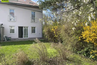 Großzügiges Reihenhaus mit Garten und Balkon, 1100 Wien Unterlaa in ruhiger Grünlage am Stadtrand