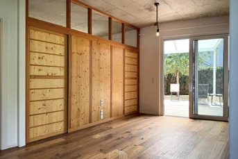 EXKLUSIVE DESIGNERWOHNUNG MIT ÜBERDACHTER TERRASSE: Sonniges Wohnen nahe dem LKH Graz