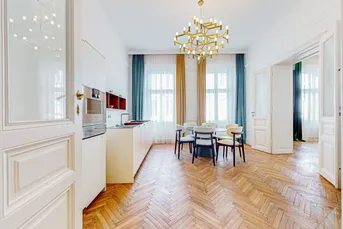 EXTRAVAGANTE 4-ZIMMER-ALTBAUWOHNUNG IN MARIAHILFER BESTLAGE