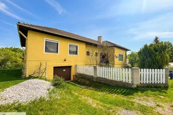 Charmanter Bungalow in Tattendorf – Wohnen in idyllischer Ruhelage