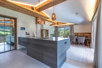 Stylisches Wohnhaus mit Kaiserblick und Potenzial zur Zweiteilung